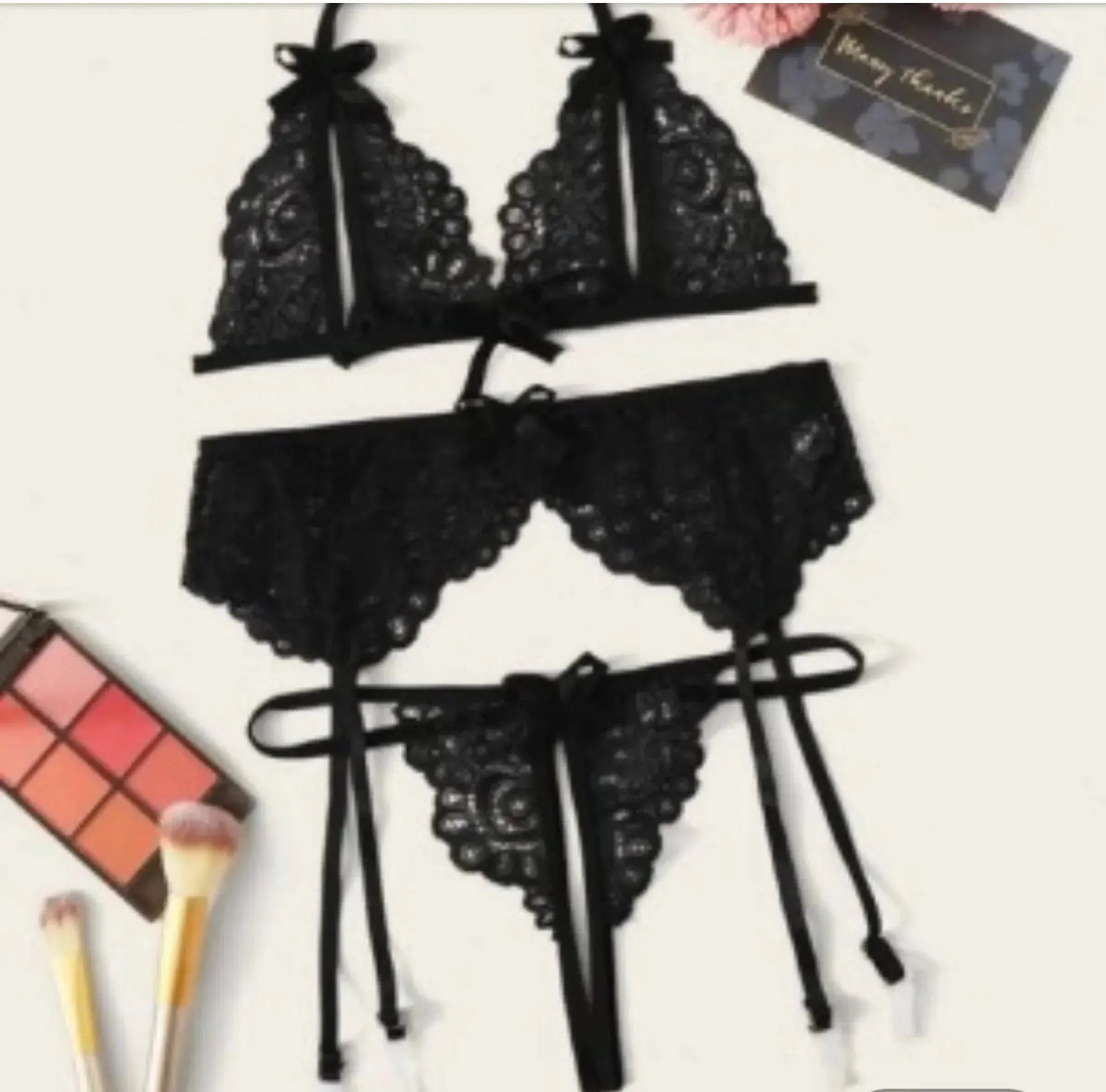 Center Cut Lace Lingerie 3-Piece Set La Belle Fantastique