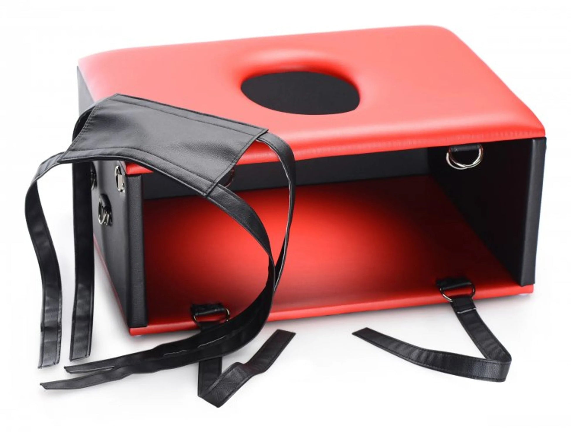 Master Series Queening Chair XR Brands