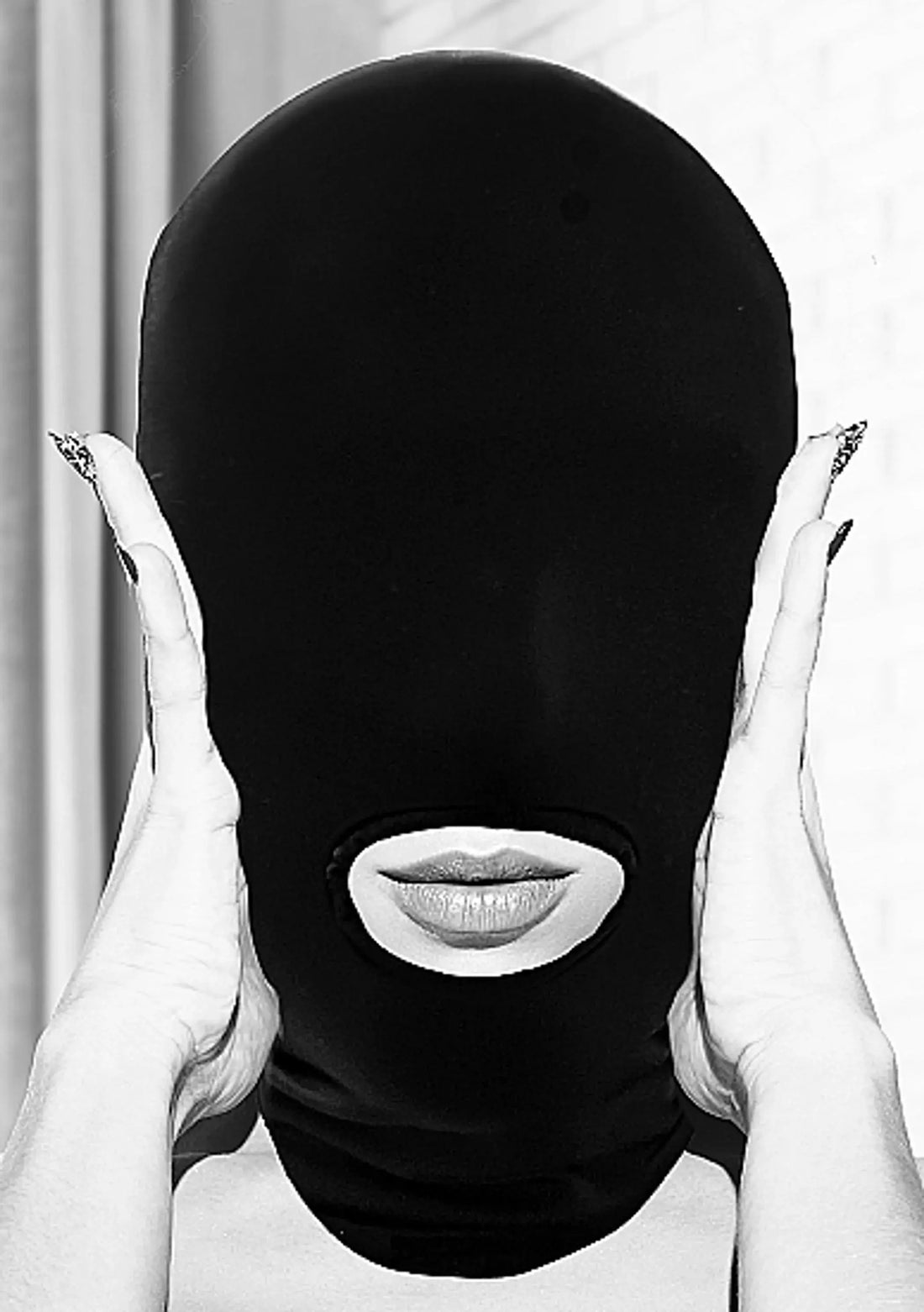 B&W Submission Mask with Open Mouth Shots America