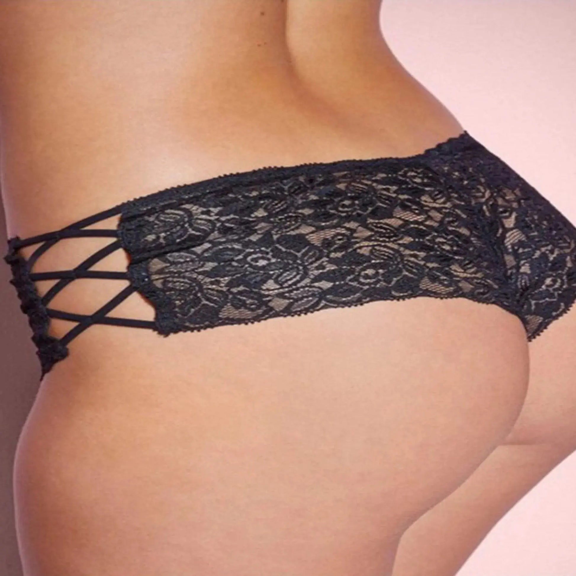 Crisscross Hollow-Out Lace Thong La Belle Fantastique