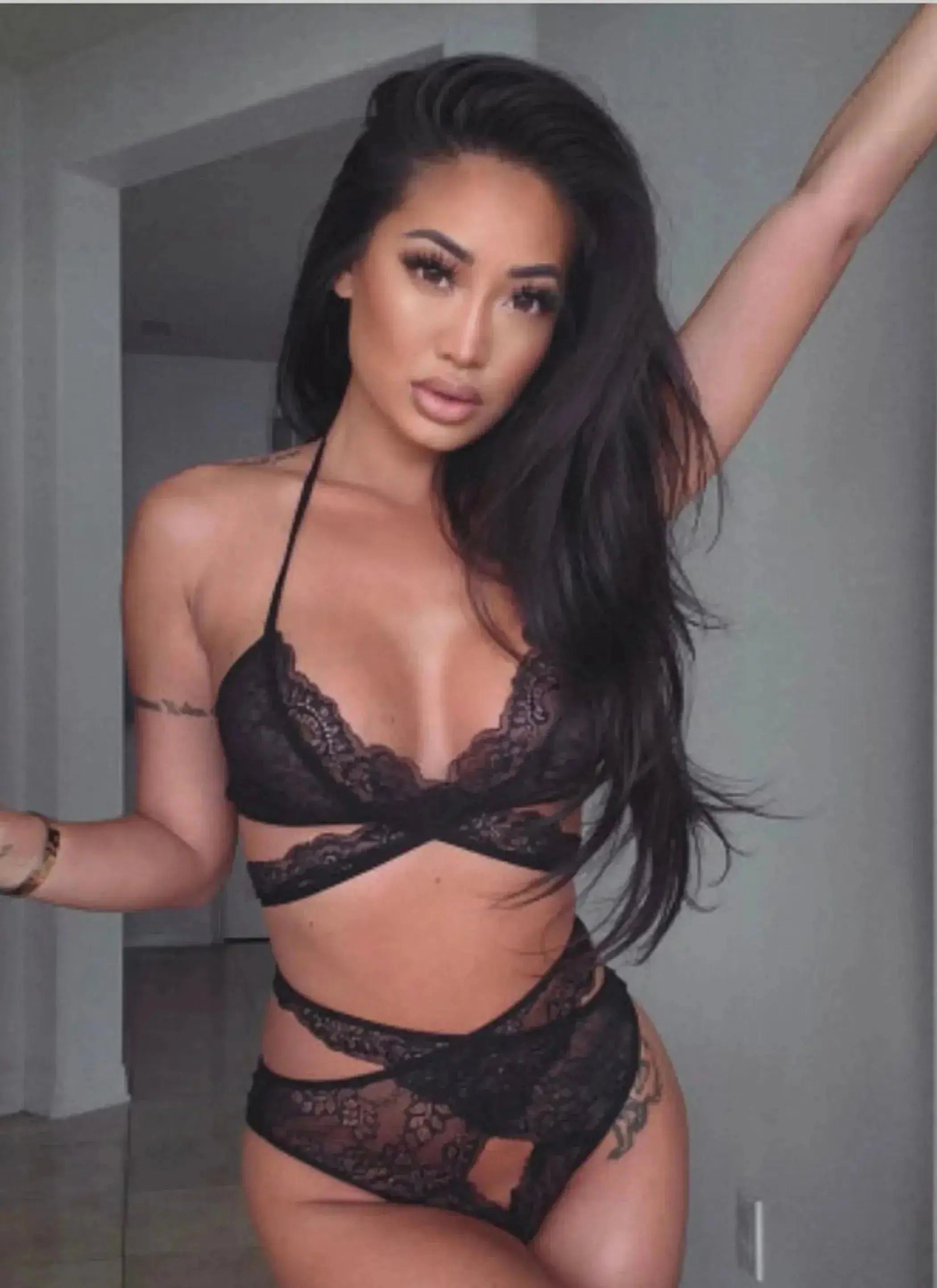 Lace High Waist Adjustable Strap Bralette La Belle Fantastique
