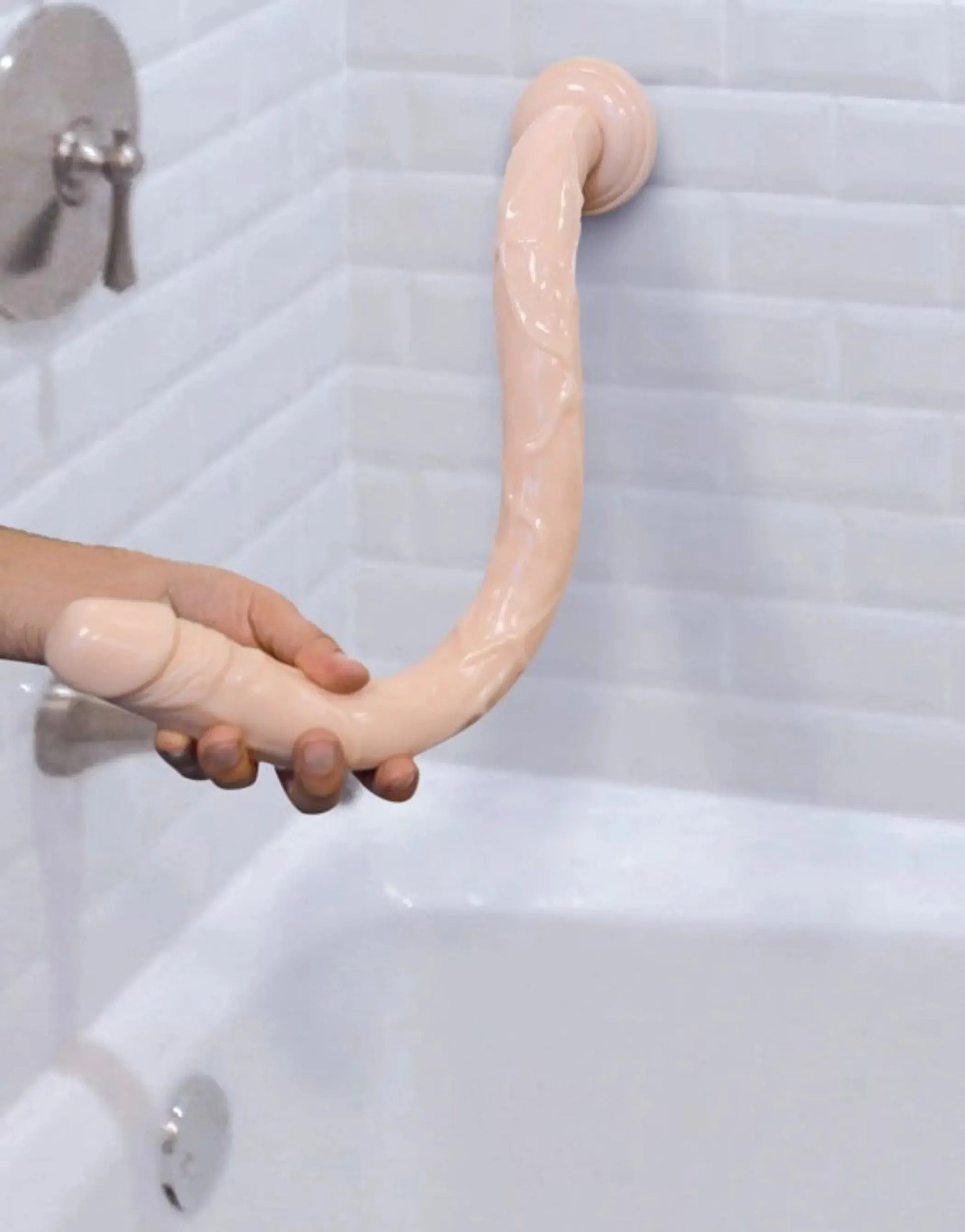 RAGING COCK STARS 18 LONG DONG LEO " XR Brands