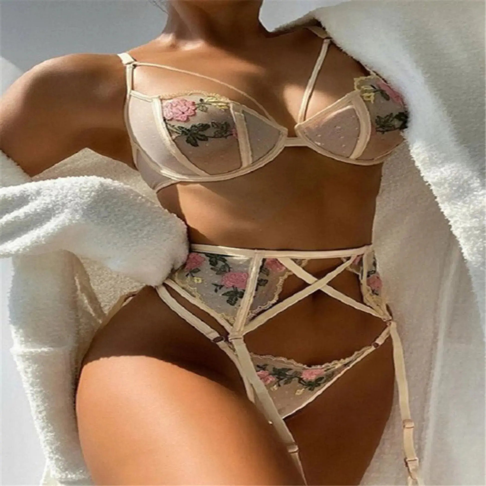 Sexy Bridal Mesh Embroidery Lingerie Set La Belle Fantastique