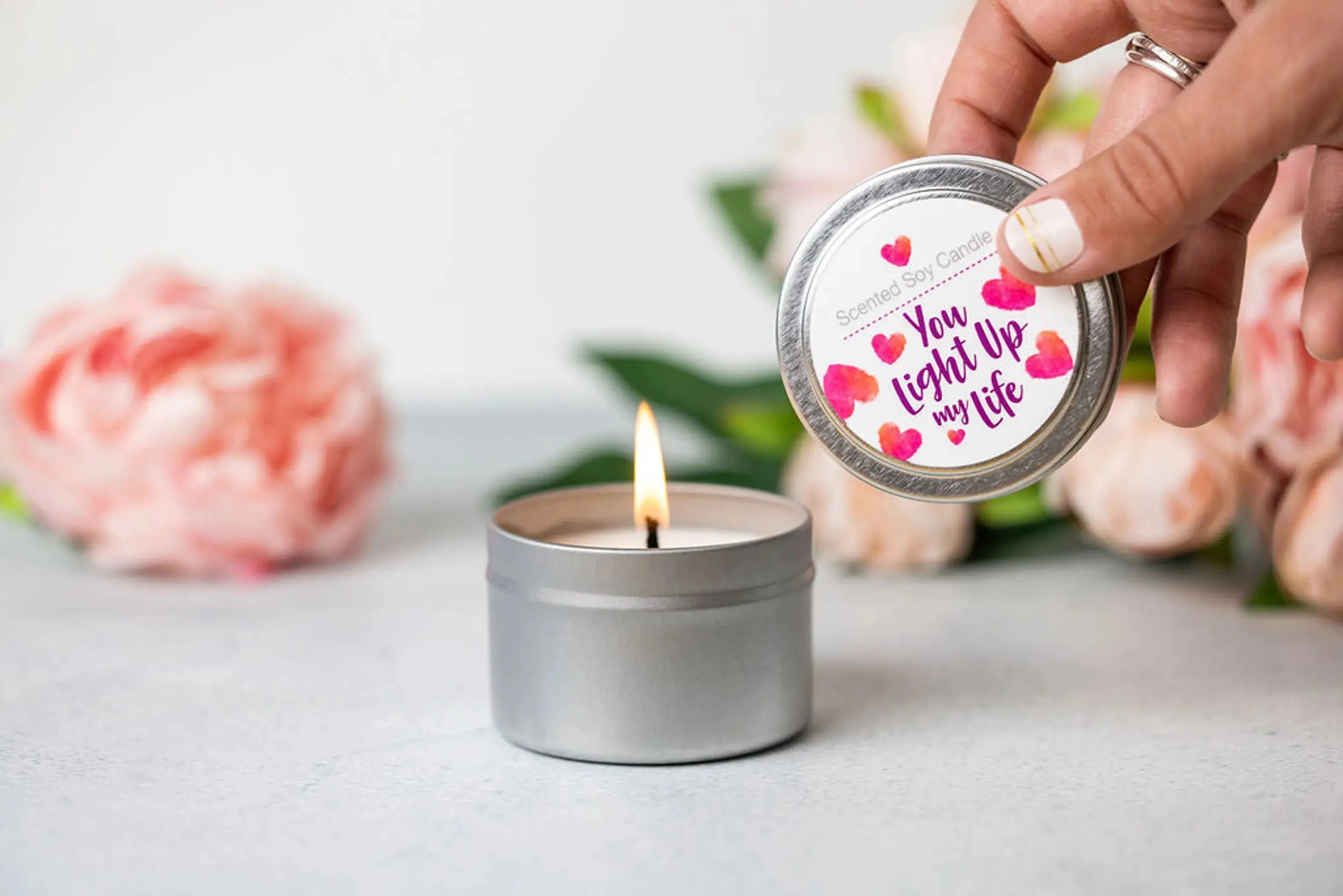 Tin Soy Candle - Scented with Bergamot and Lavender Essential oils Lizush